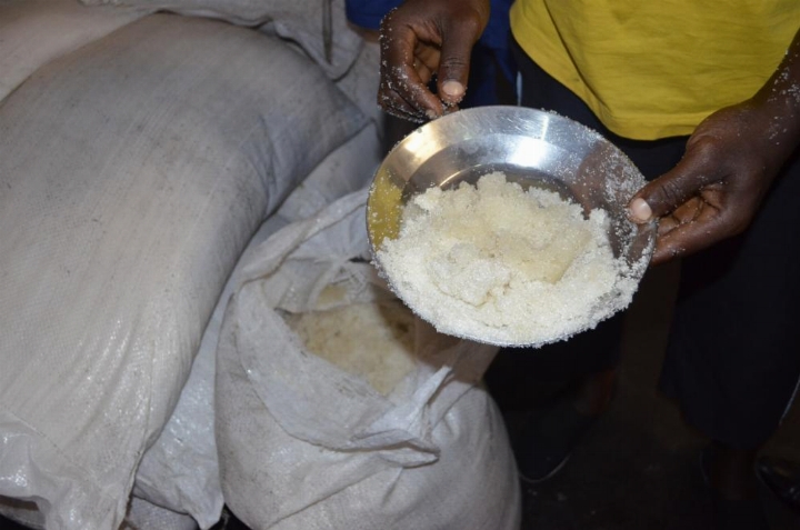 Lutte contre la vie chère 78 tonnes de sucre frauduleux saisies, hier : Banzio très en colère !